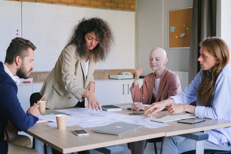 The Role of an Association Manager: Key Responsibilities and Skills